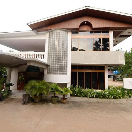 Min Nandar Garden Hotel Thanlyin Экстерьер фото