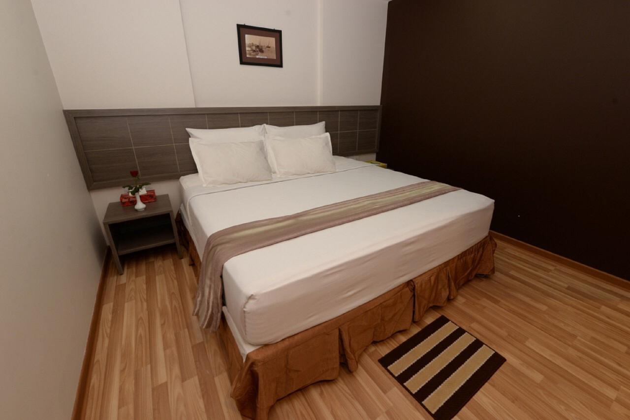 Min Nandar Garden Hotel Thanlyin Экстерьер фото