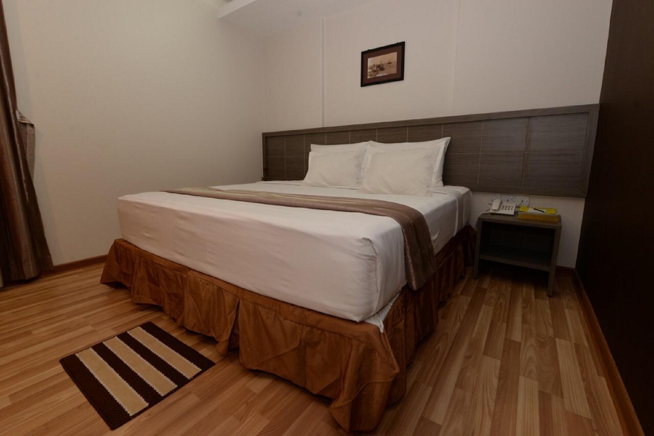 Min Nandar Garden Hotel Thanlyin Экстерьер фото