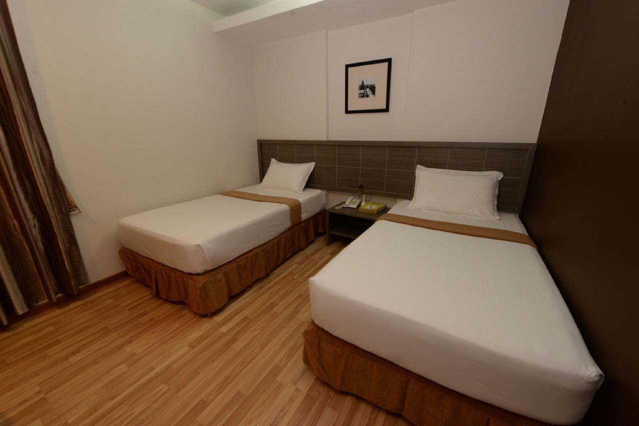 Min Nandar Garden Hotel Thanlyin Экстерьер фото
